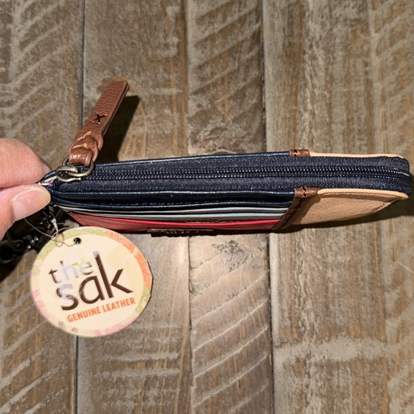NWT, The Sak Leather ID/ key ring card case in multi color. - Picture 4 of 5
